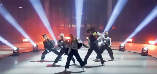 Experience the Energy of Korean Hip-Hop Dance Group YGX and X ACADEMY's Dynamic Choreography